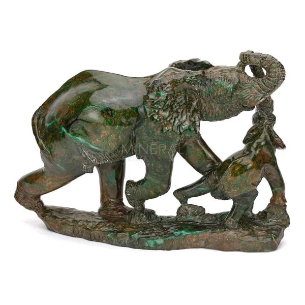 figura de elefantes fabricado con mineral de verdelita
