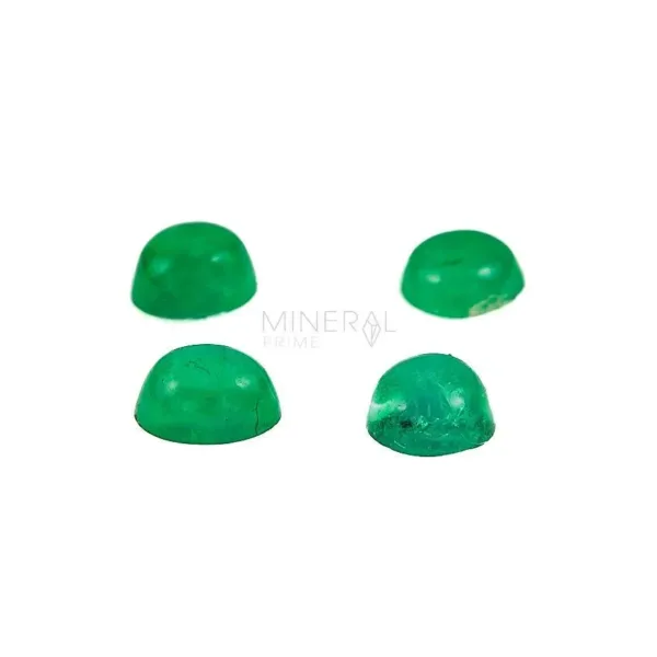 gemas de esmeralda natural tallada en forma de cabujon