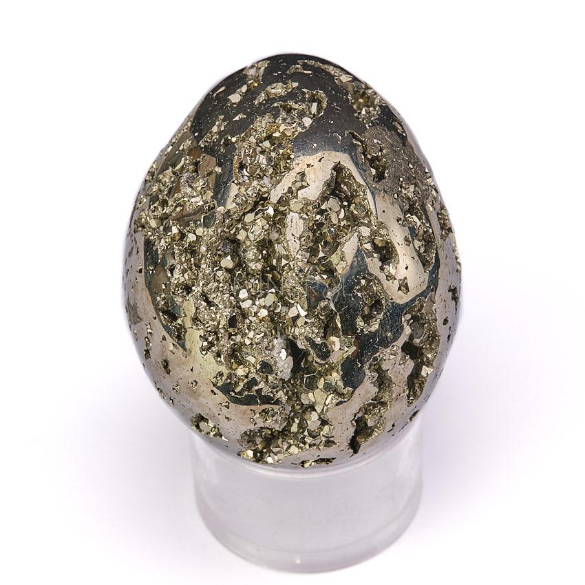 mineral de pirita pulido en forma de huevo