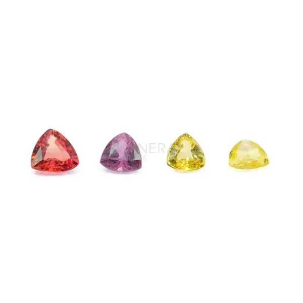 gemas naturales de zafiros de colores tallados en forma de trillon