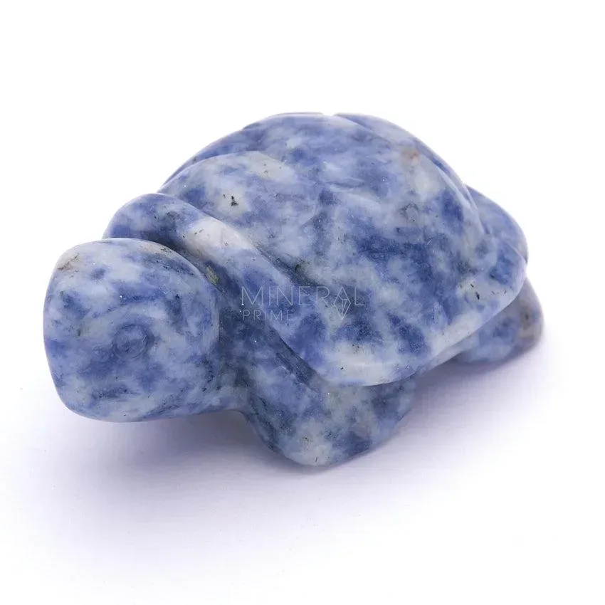 figura de tortuga fabricada con mineral de sodalita