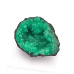 geoda de cuarzo verde piedra mineral en bruto