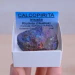 mineral de coleccion calcopirita irisada en bruto natural