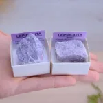 mineral de coleccion lepidolita en bruto piedra