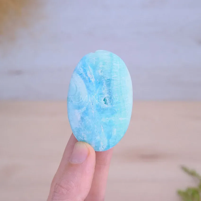 mineral rodado en forma de jabon de aragonito azul propiedades