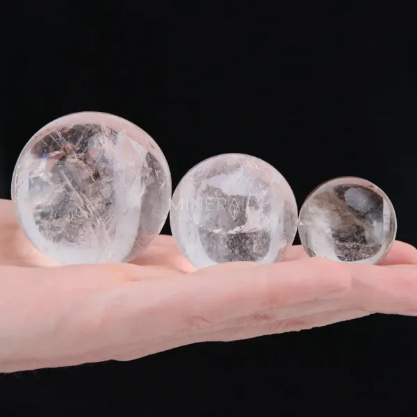 esfera de cuarzo cristal de roca