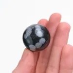 esfera de obsidiana nevada mineral